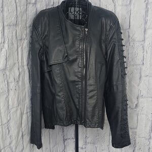 Kate & Mallory Black Faux Leather Zip Up Women's Moto Jacket‎